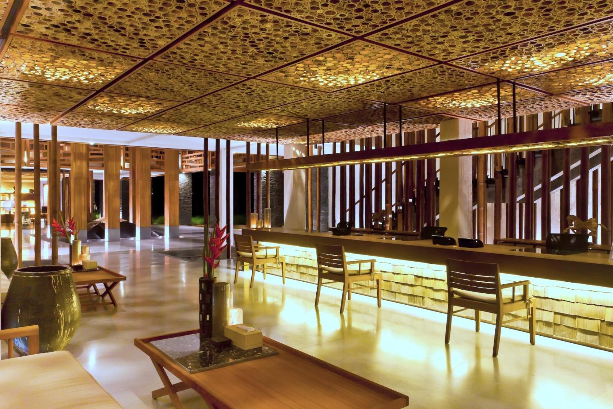 Hansar Samui Resort&Spa - SHA Extra Plus Bophut Exterior foto The interior of the hotel